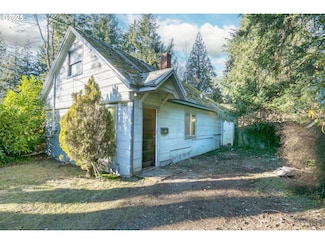 4233 SW Marigold St, Portland, OR 97219
