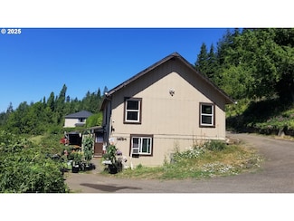 56076 Finley Loop, Coquille, OR 97423