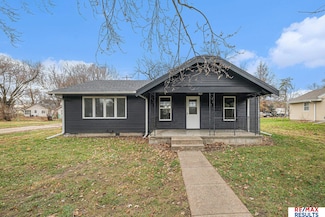 416 N 11th St, Tekamah, NE 68061
