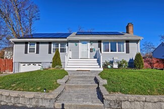 31 Plymouth St, Saugus, MA 01906