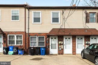 7926 Cottage St, Philadelphia, PA 19136