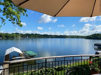 3410 Kings Point Rd, Excelsior, MN 55331