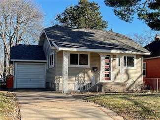 803 Fleming Ave, Eau Claire, WI 54701