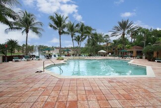 1205 Wildwood Lakes Blvd Unit 5-204, Naples, FL 34104
