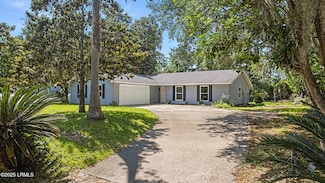 3017 Magnolia St, Beaufort, SC 29906
