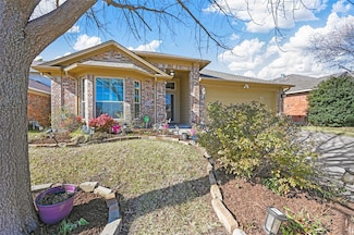 5308 Vista Verde Dr, Arlington, TX 76017