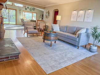 1340 69th Ave NE, Minneapolis, MN 55432