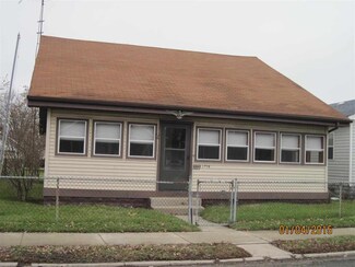 1716 W 8th St, Muncie, IN 47302