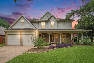 8806 Aberdeen Oaks Dr, Houston, TX 77095
