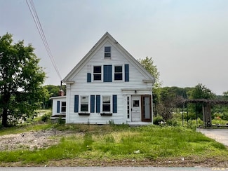38 Clark St, Medway, MA 02053