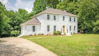 8337 Norcroft Dr, Charlotte, NC 28269