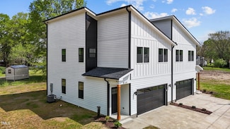 834 Day Ave, Burlington, NC 27217