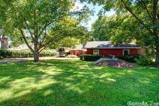 13100 Old River Dr, Scott, AR 72142