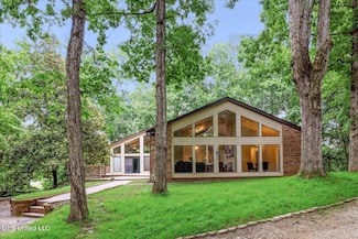6821 Autumn Oaks Dr, Olive Branch, MS 38654