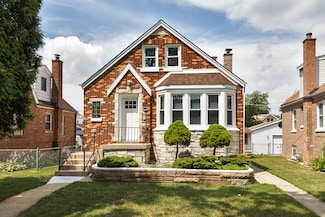 3020 N 77th Ave, Elmwood Park, IL 60707