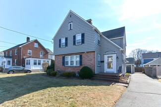 81 Whitney Rd, Medford, MA 02155