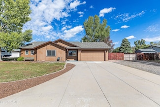 7407 Patriot Dr, Flagstaff, AZ 86004