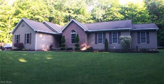 5322 Wildwoods Dr, Rock Creek, OH 44084