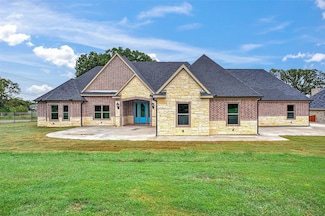 3909 Saddle Creek Blvd, Denison, TX 75020