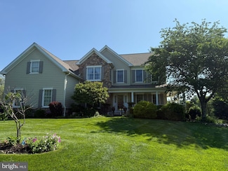 1666 Royal Berkshire Cir, West Chester, PA 19380