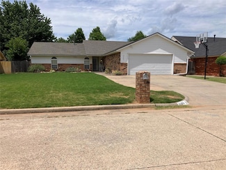 9105 Oak Creek Dr, Oklahoma City, OK 73130