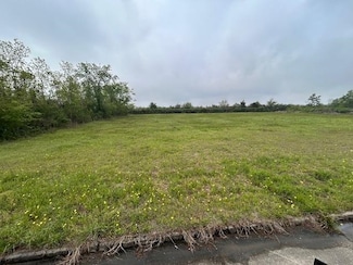 7555 Coral Creek, Beaumont, TX 77707