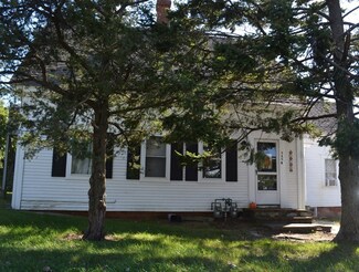 545 Main St, Dennis Port, MA 02639
