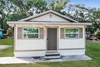 4007 E Osborne Ave, Tampa, FL 33610
