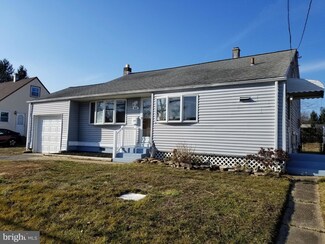 40 Coleridge Ave, Trenton, NJ 08620