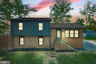 313 Burman Ln, Fredericksburg, VA 22407