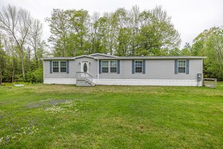 34 Breezy Acres, Mount Vernon, ME 04352