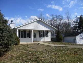 236 Cleveland Ave, Sorento, IL 62086