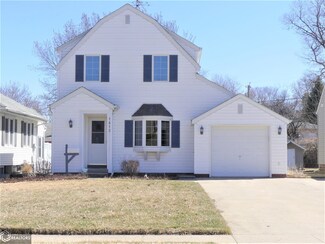 1412 N Adams St, Carroll, IA 51401