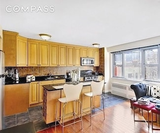 100 W 93rd St Unit 6E, New York, NY 10025