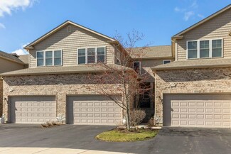4728 Auvergne Ave, Lisle, IL 60532