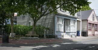 126 Derby St, Salem, MA 01970