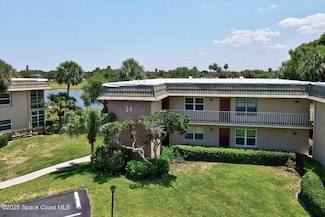 34 Vista Gardens Trail Unit 207, Vero Beach, FL 32962