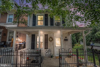 453 Old Elm St, Conshohocken, PA 19428