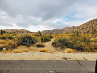 0 585-271- Fairway Dr, Yucca Valley, CA 92284