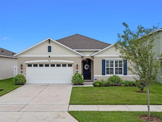 2710 Lilyturf Ct, Tavares, FL 32778