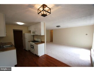 250 Ridge Pike Unit B346, Lafayette Hill, PA 19444