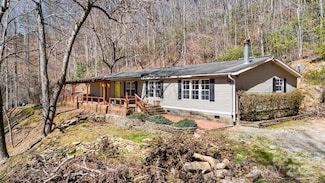 345 Pine Brae Farm Dr, Old Fort, NC 28762