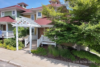 12069 Mountain Top Cir Unit 704, Thompsonville, MI 49683