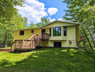 W6863 Disappearing Creek Rd, Phillips, WI 54555