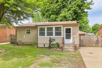 1214 Pennsylvania Ave, Lorain, OH 44052
