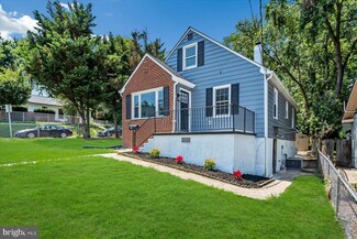 8 Boulevard Place, Linthicum Heights, MD 21090