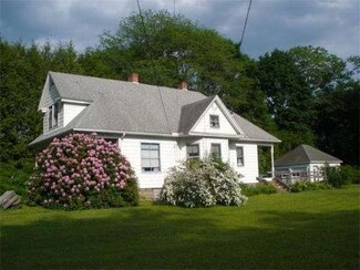 107 Pine St, Amherst, MA 01002