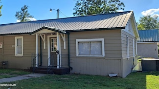 1302 Iowa Ave, Joplin, MO 64801