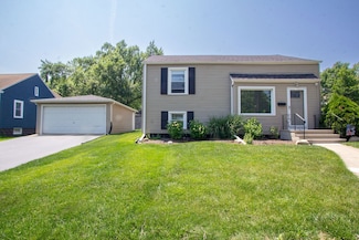 4600 N Washington St, Westmont, IL 60559