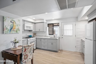 457 S Paseo Quinta Unit B, Green Valley, AZ 85614